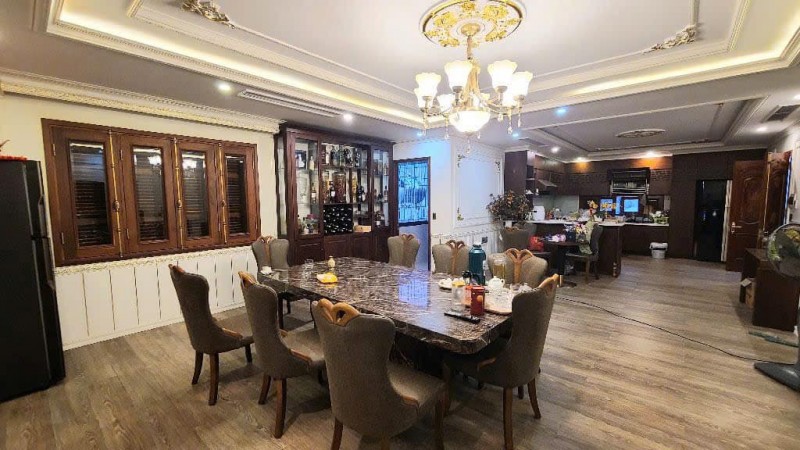 Bán biệt thự 5 tầng đường 10m5 Lê Văn Lương Sơn Trà view biển lưng tựa núi siêu đẹp