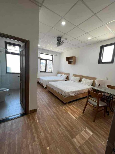 Gấp bán! Tòa căn hộ 5 tầng An Thượng 34 90m2 9 phòng 40tr giá 16ty5