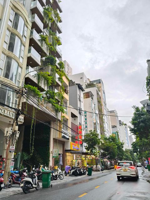 Bán Đất kinh doanh phố biển Hà Bổng song song biển Mỹ Khê 100m2 16ty9