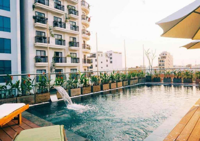 Bán Khách sạn Hoàng Kế Viêm ngay phố tây An Thượng Đà Nẵng, view biển Mỹ Khê dòng tiền 3ty6/năm