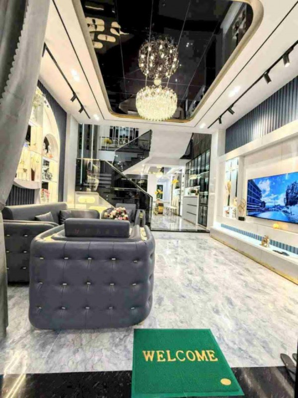 Bán nhà đẹp 3 tầng gần biển 120m2 Tô Hiệu 7ty7 sát Hoàng Thị Loan
