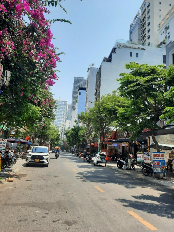 Bán cặp đất An Thượng 34 ngay biển Mỹ Khê, đang cho thuê 22tr/th, vị trí đắc địa, giá rẻ đầu tư