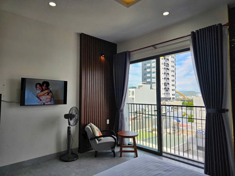 Duy nhất 1 căn bán Tòa căn hộ 7 tầng ngay phố du lịch cầu Rồng đường An Mỹ dòng tiền 70tr/th 9 phòng