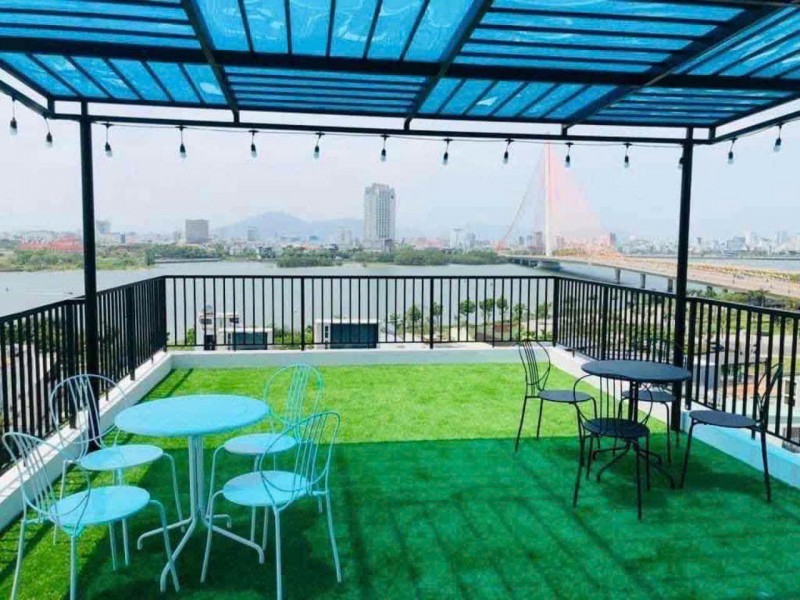 Bán Toà căn hộ 8 tầng 131m2 Mỹ An 4 view sông Hàn 20ty dòng tiền 130tr/th 20 phòng