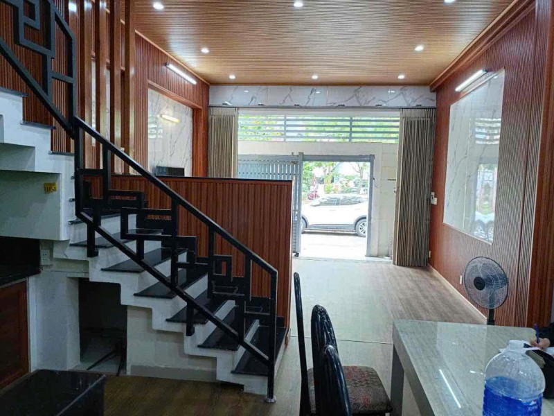 Bán nhà 2 tầng sát Dương Đình Nghệ, đường 7m5 đối diện công viên An Nhơn 8, 70m2 7ty3 tl